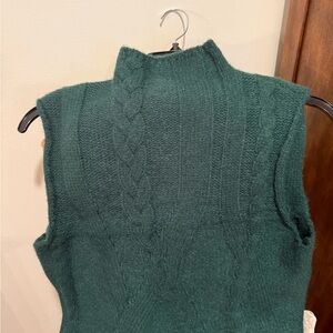entro Dark Green Cable Knit Sleeveless Turtleneck Vest